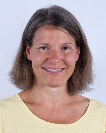 STUCHETZ Magda