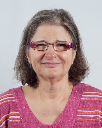 TÖMBÖL Sabine