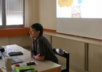 Referent Leonhard Matejka beim Workshop im Konferenzzimmer